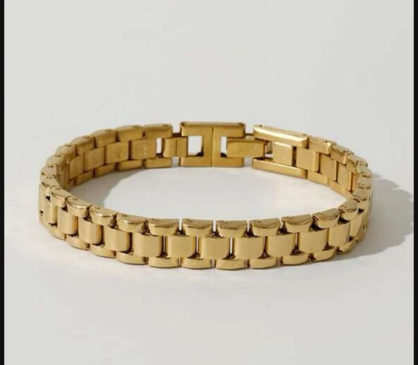 Luxury Golden Slim Bracelet